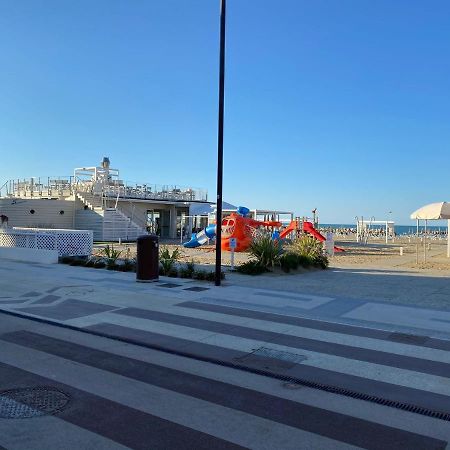 Villa Casa Vicino Al Mare Rimini Exterior foto